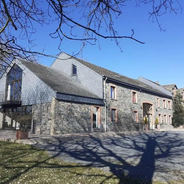 Gites 3 de Renuamont, hotel Sainte-Ode városában