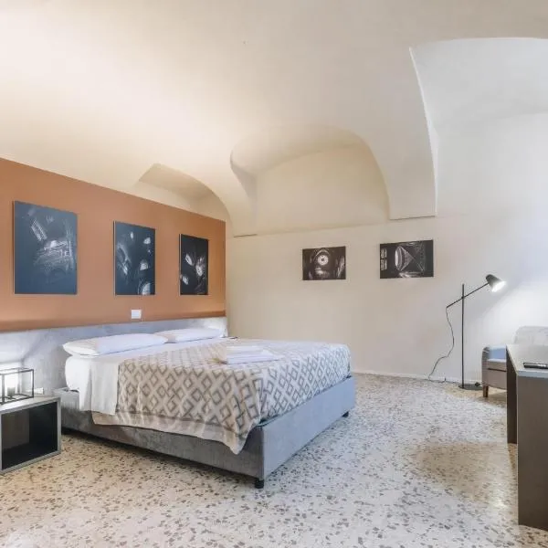 Foresteria Il Voltone, hotel v destinaci Cremona