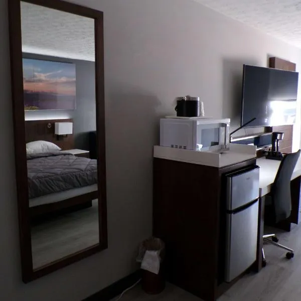 Luxor Inn & Suites, a Travelodge by Wyndham, hotel v destinaci Elkins