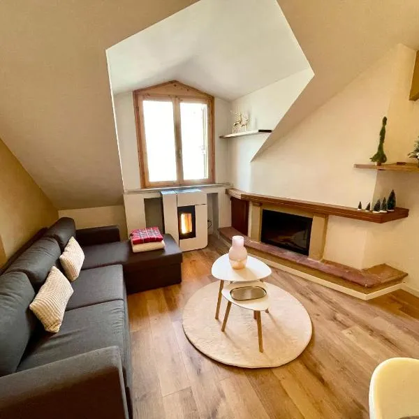 AMIATA LOFT DESIGN - Free Parking - Località Cantore Amiata - Intero Appartamento, hotel a Seggiano