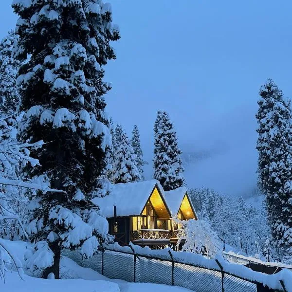 Solomons Gray, ξενοδοχείο σε Tangmarg