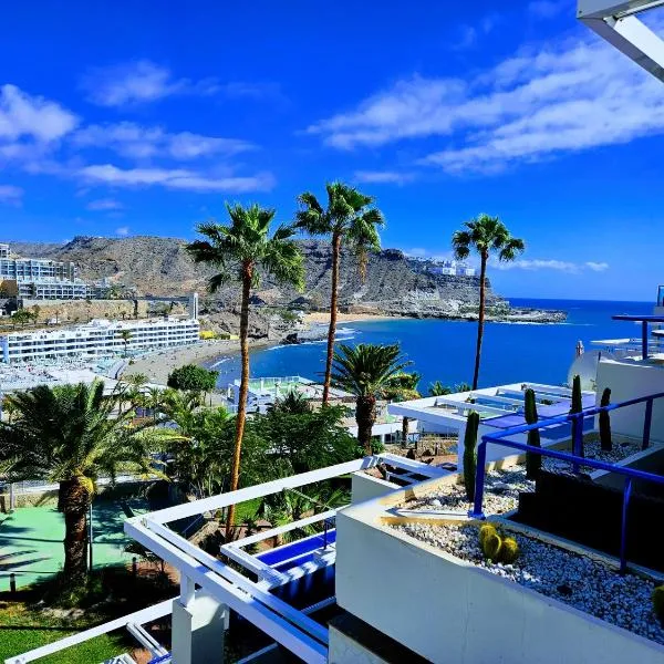 Ocean & Pool view apartament, hotel di Playa del Cura