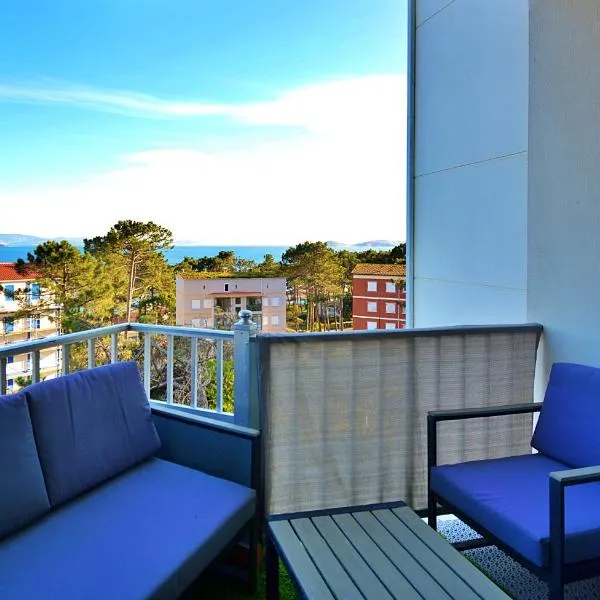 GALIHOST - Apartamento con vistas al Náutico de San Vicente、オ・グローベのホテル