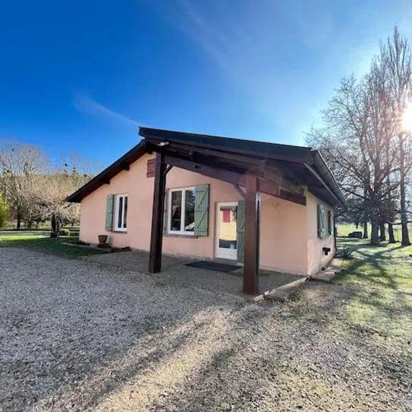 Maison au bord de rivière, hotel en Saint-Seine-lʼAbbaye