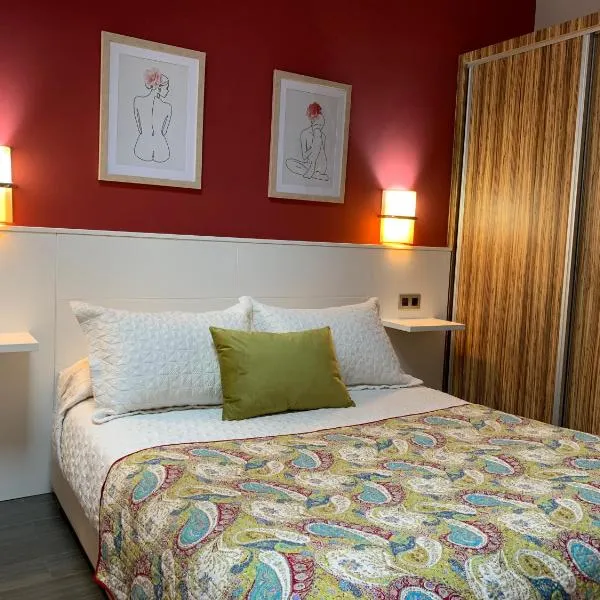 Tresanea Apartamentos, hotel v destinaci Ituren