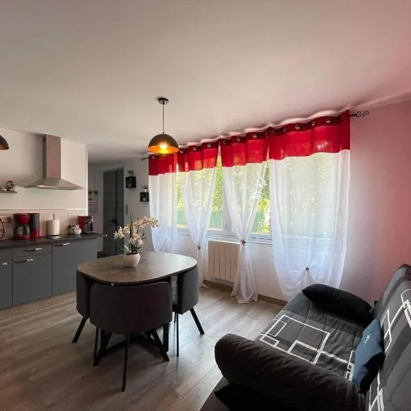 Appartement 2 chambres centre Tarascon-sur-Ariège, hotel v destinaci Tarascon-sur-Ariège