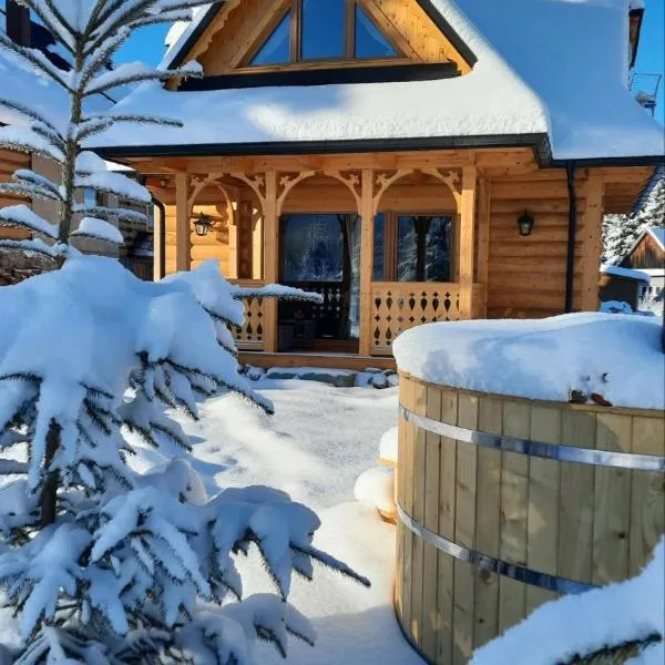 Luxury chalet WRÓBLOWA CHAŁUPKA przy Dolinie Chochołowskiej, hotel in Kościelisko