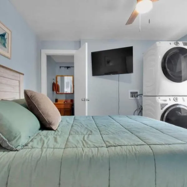 Modern 4BR House in Bloomington, hotel em Bloomington