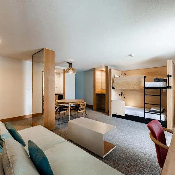 Bunk Surfers Paradise 18-35 Backpacker Hostel、ゴールドコーストのホテル