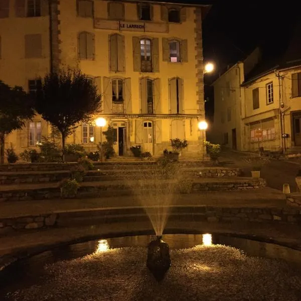 Au détour Du Larrech, hotel in Balacet