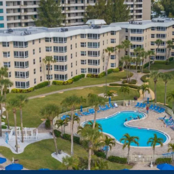 Siesta Key Beach Condo, hotel in Siesta Key