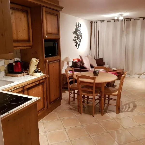 Bel appartement au Lays, hotel v destinácii Arâches-la-Frasse