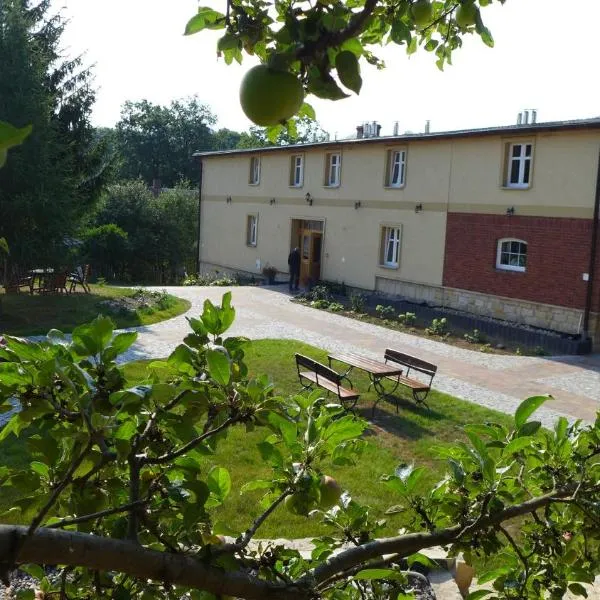 Dom Gościnny Brama Sudecka, hotel in Jarkowice