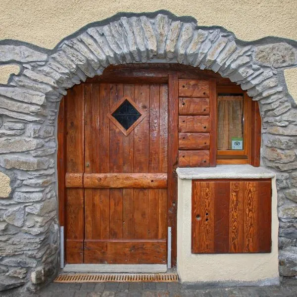 Casa Vacanze Elisa, hotel v destinaci Sauze dʼOulx