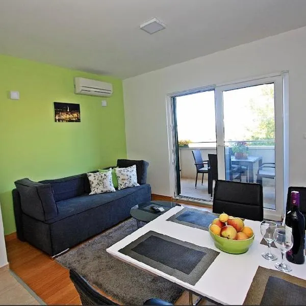 Apartman BartuLina, hotel v destinaci Supetar