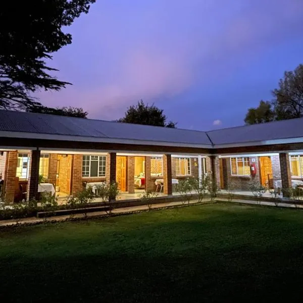 Village Lodge Harrismith, hotel v destinaci Harrismith