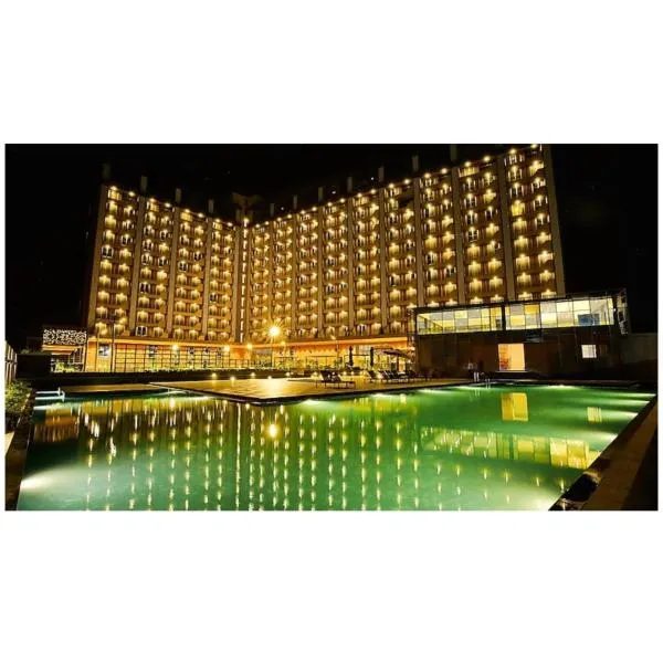 Weekend Address By Honest Homes, hotel in Surat