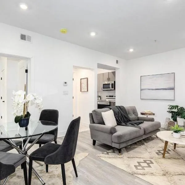 Amazing Capital Hill APT , Step away Gym, shopping, hotel u gradu Vašington