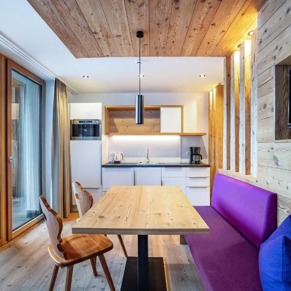 Stoana Apt 1-2, hotel in San Giacomo