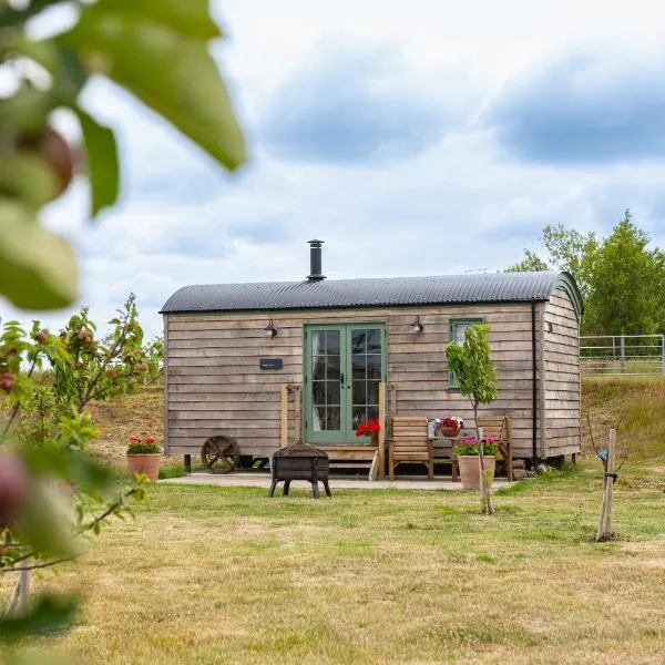 Coldharbour Luxury Shepherds Hut, hotel in Stone
