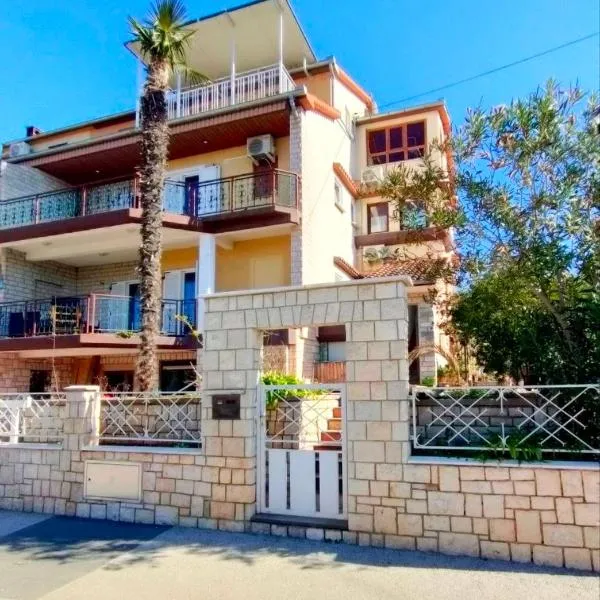 Skajla Apartments, hotel v Medulinu