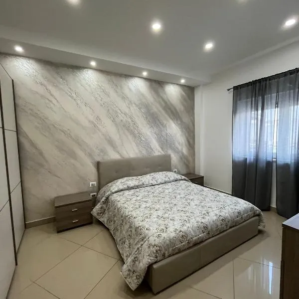 Casa vacanza Helios, hotel Leonfortéban