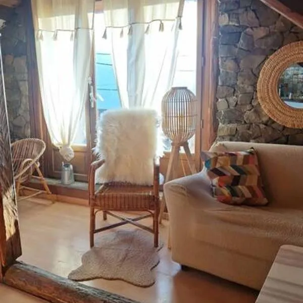 Maison atypique au grand charme, hotel v destinaci Embrun