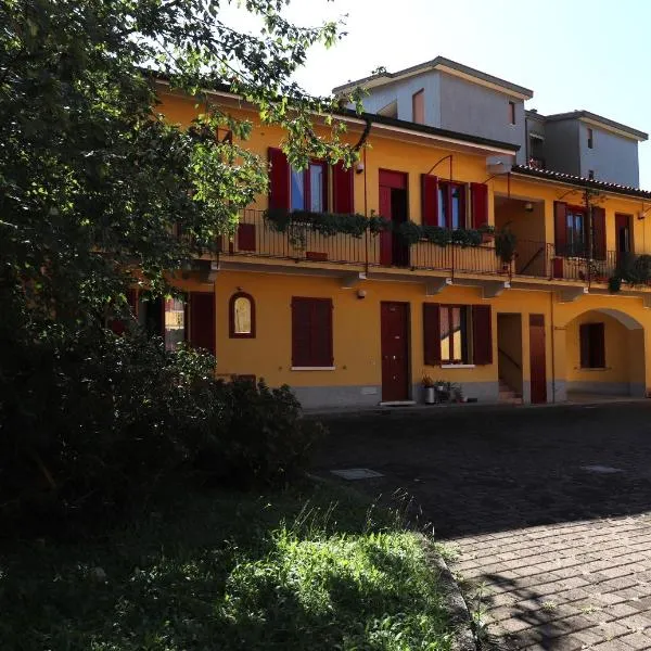 Curt di Sciàtt, hotel v Monze