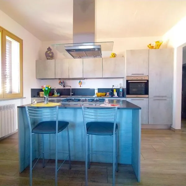 appartamento in bifamiliare, hotel en Rosignano Solvay