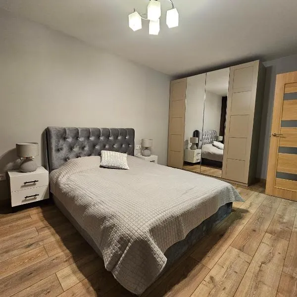 Pleasant stay 1-bedroom apartment, отель в Шяуляе