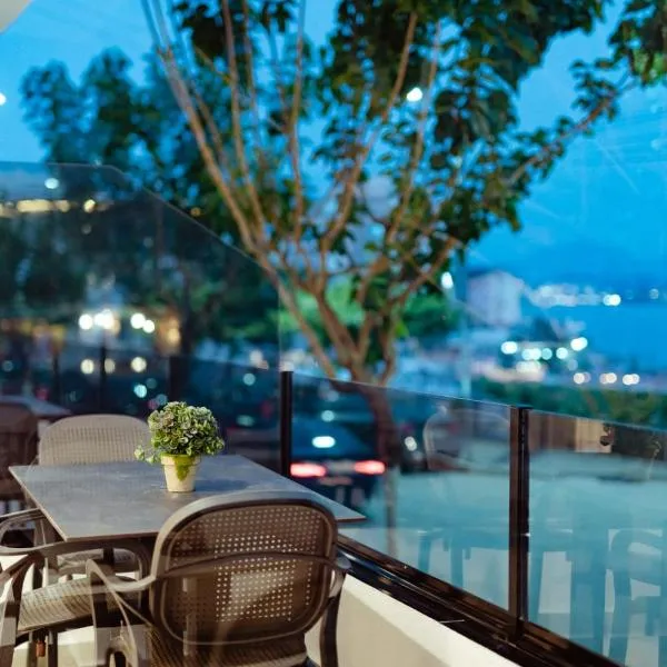 Gloal Suites & Residence, Hotel in Saranda
