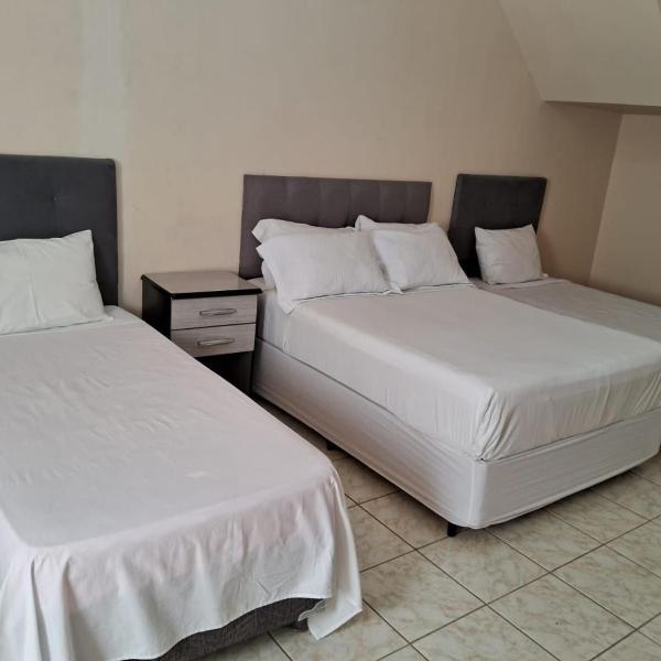 Casa Sta Amélia 3 quartos, 3 banheiros c/ garagem - Foto 2