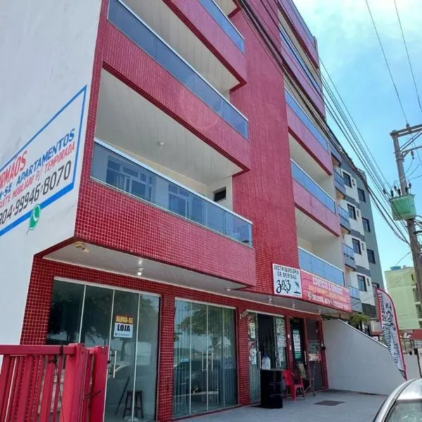 Apartamento sem vista ao mar, à 15 metros da praia de Piúma, hotel v destinaci Piúma