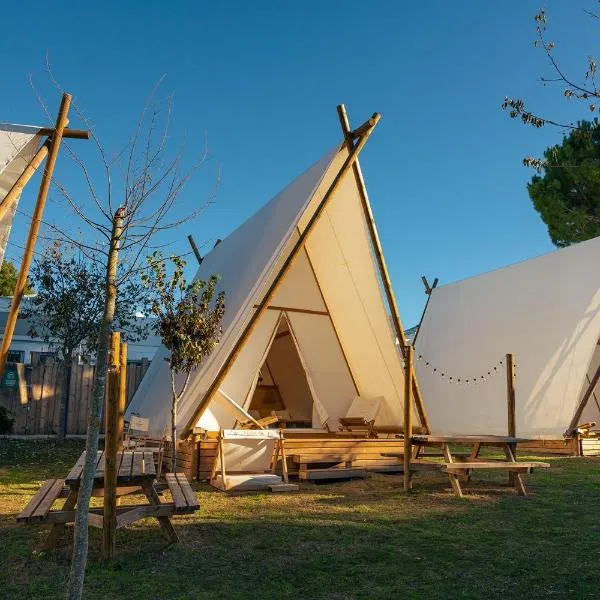 Kampaoh Lago de Arcos, hotel ad Arcos de la Frontera