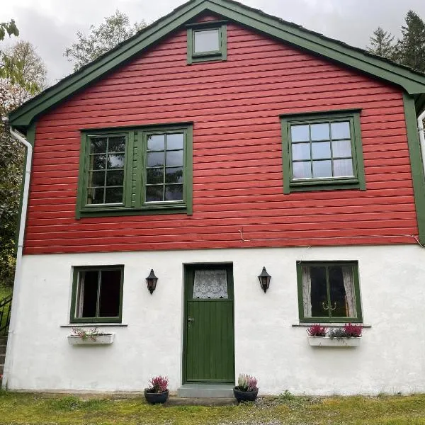 Kvammen, hôtel à Sæbø