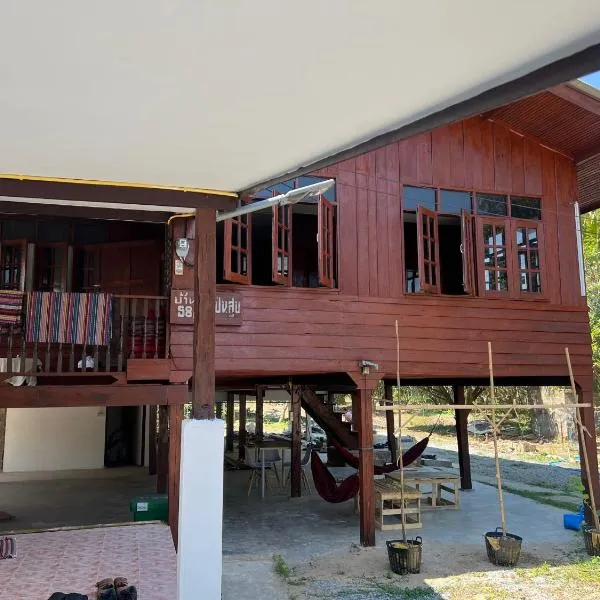 Eden Farmstay CNX, hotel v destinaci Ban Pa Ngiu
