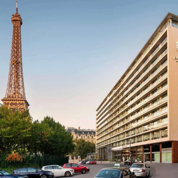 Pullman Paris Tour Eiffel, hotel in Paris
