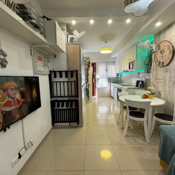 BADAROSA House10min to BARCELONA City&NearTo BEACH, hotel v destinaci Badalona
