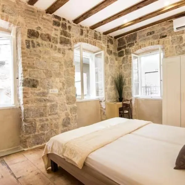 Casa Pandula, hotel v destinaci Komiža