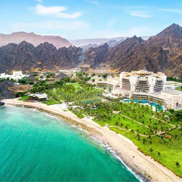 Al Bustan Palace, a Ritz-Carlton Hotel, hotell sihtkohas Qantab