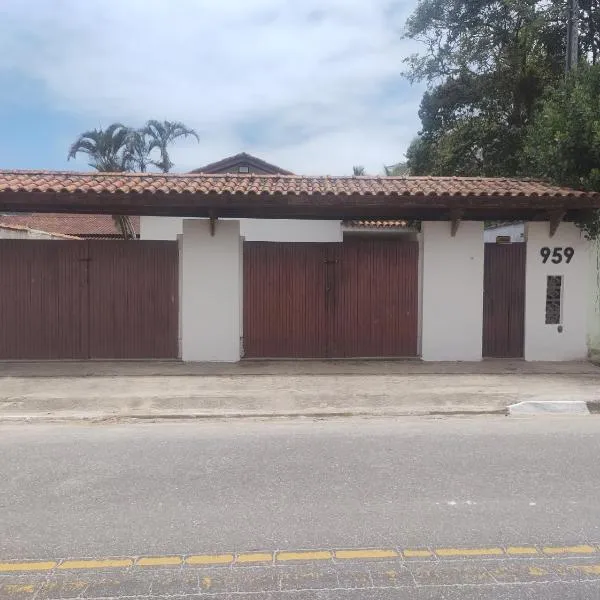 Casa Cardoso, hotel v destinaci Bertioga