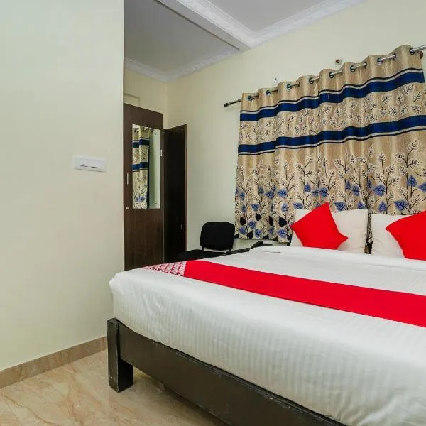 28119 Omkar Global Inn, готель у місті Bidadi