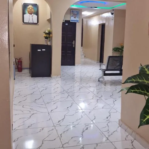 FEMLISTER LODGE, hotel u gradu Lagos