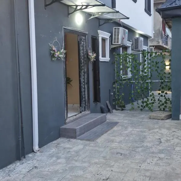 FEMLISTER LODGE, hotel in Lagos