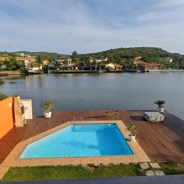 Apartamento na praia em Condomínio
