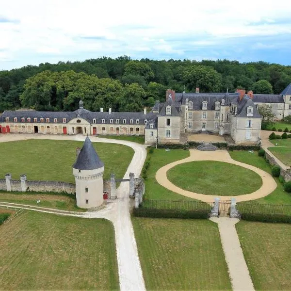 Chambres d'hôtes au Château de Gizeux, hotel v destinaci Gizeux