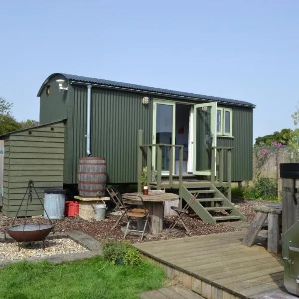 Twin Barn Shepherd’s Huts, hotel v destinaci Norwich