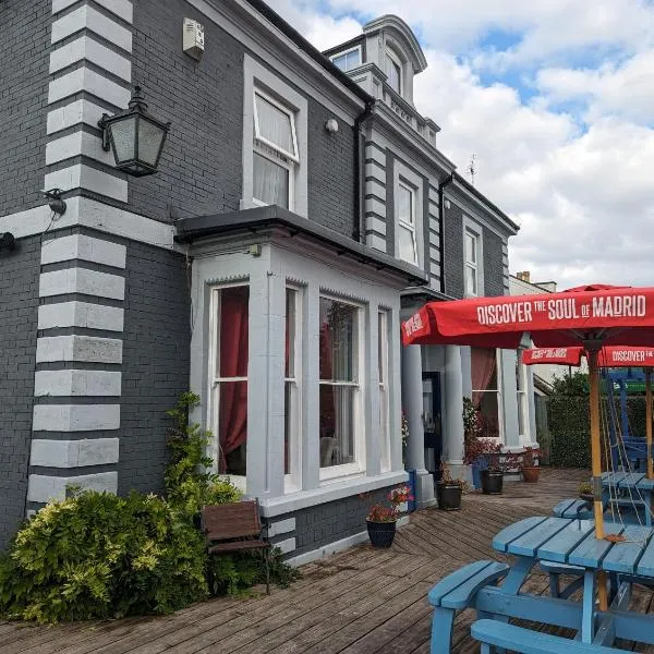Preston Hotel、ヨービルのホテル