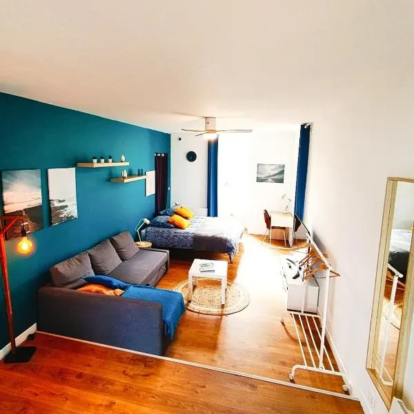 Beau studio indépendant, hotel v destinaci Arraute-Charritte