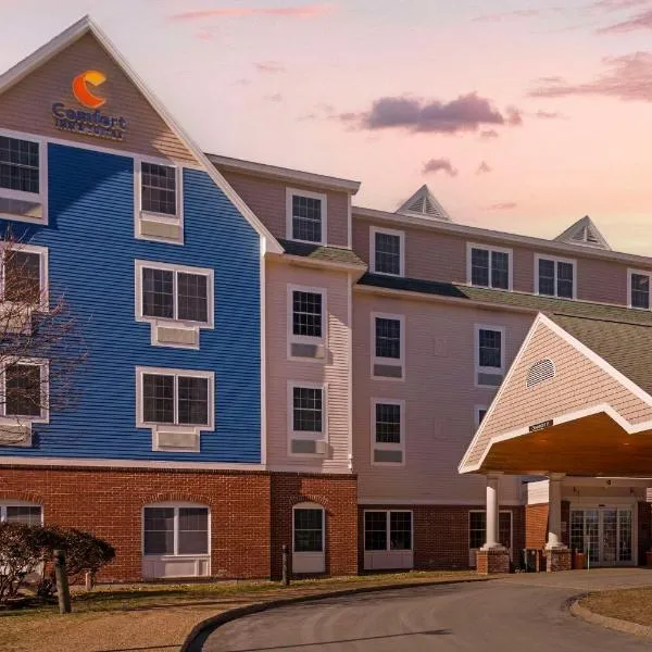 Comfort Inn & Suites Dover-Portsmouth, khách sạn ở Dover